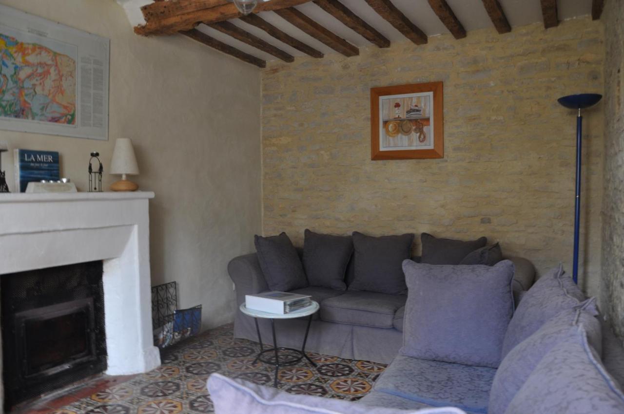 Le Petit Clos Du Bessin Longues-sur-Mer Exterior foto